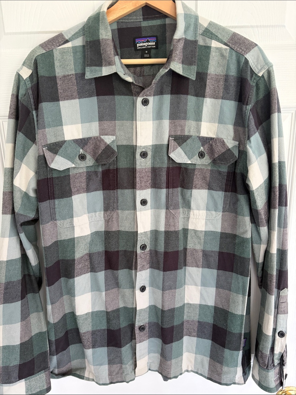 Patagonia Men’s Midweight Fjord Flannel Shirt, medium